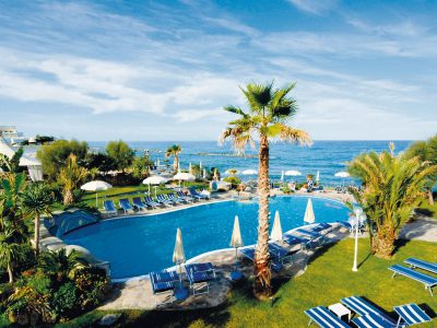 hotel-tritone-piscina-esterna