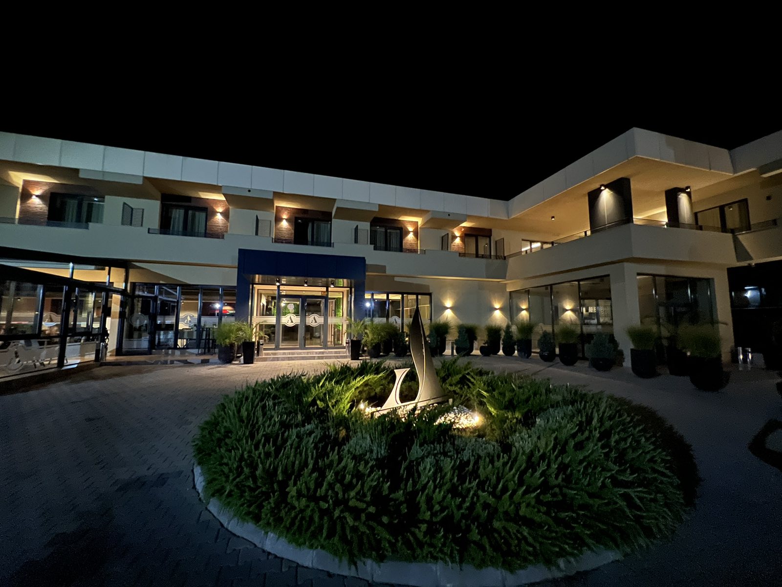 Hotel Angro Palace